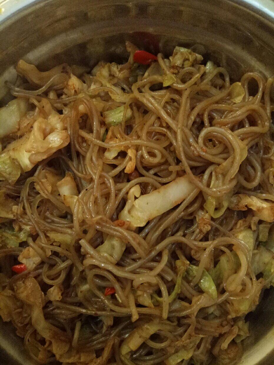 圆白菜炒粉条