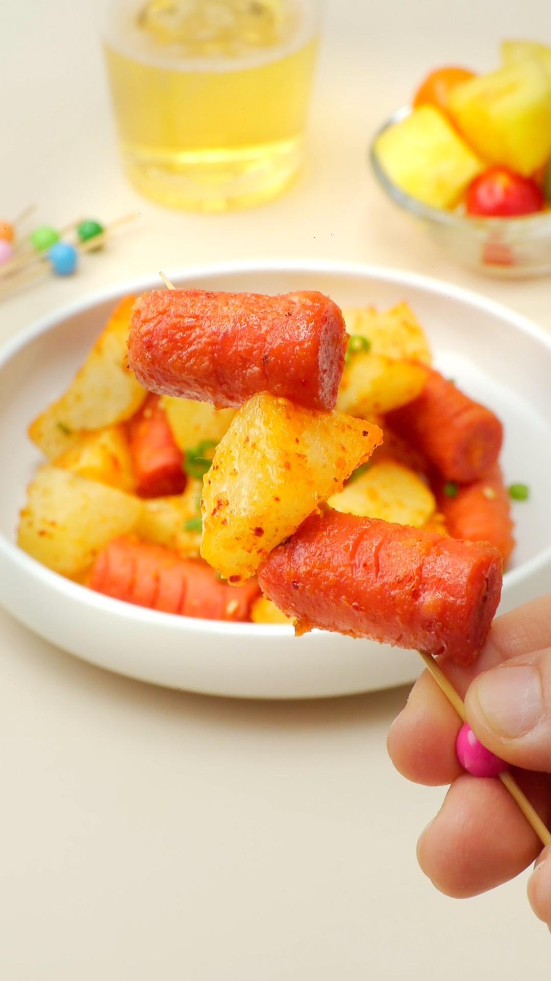 香辣土豆火腿肠的做法