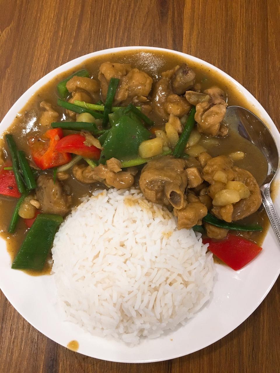 零失败日式咖喱鸡肉饭！！最正宗日本家庭做法！简单又好吃！