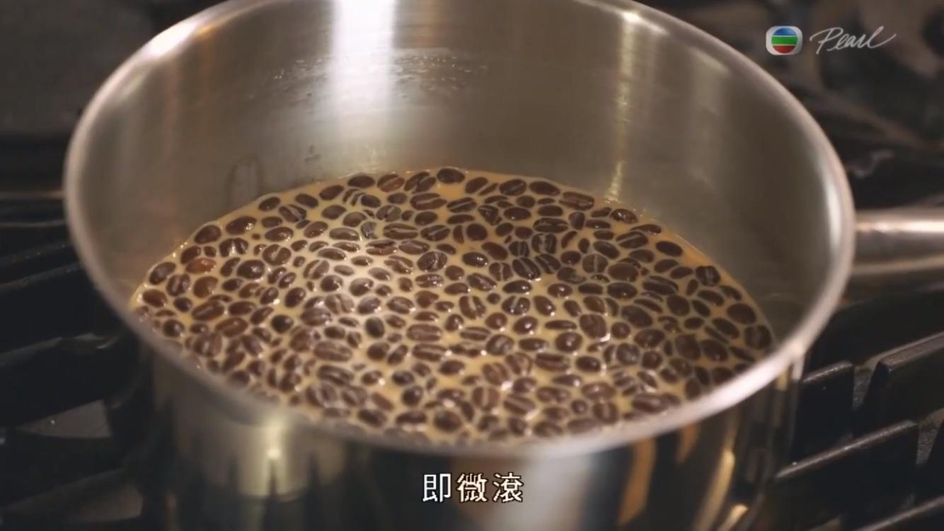 咖啡焦糖布丁的做法 步骤7