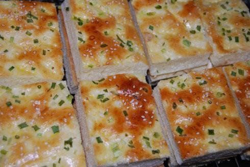 香葱肉松面包的做法步骤图 怎么做好吃 伊莲 下厨房