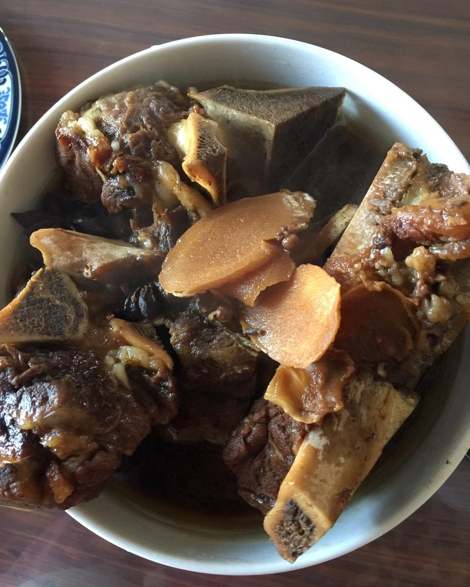 cjl98386做的超简单懒人酱牛骨(牛蝎子)酱牛肉