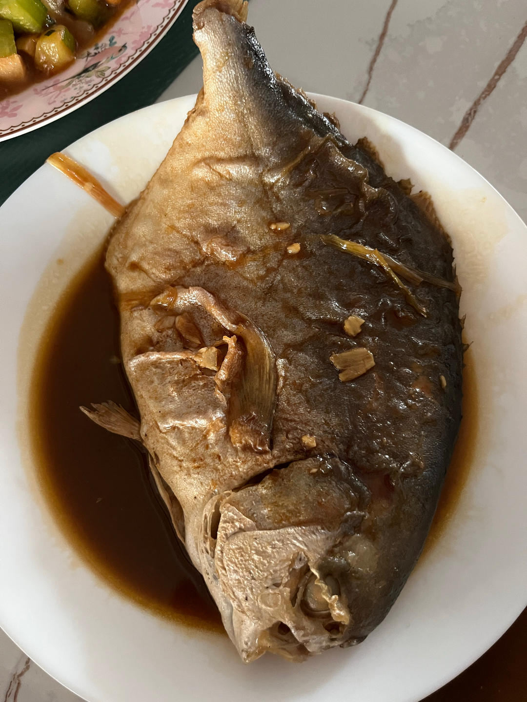 红烧金鲳鱼