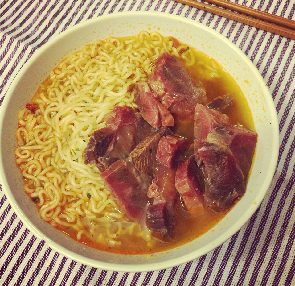 深夜泡面