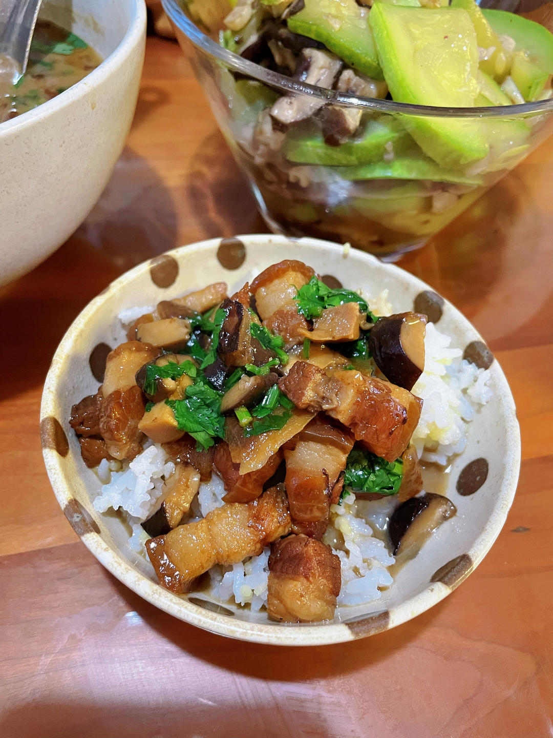 冬笋香菇卤肉饭（一碗饭俘获老公的胃）