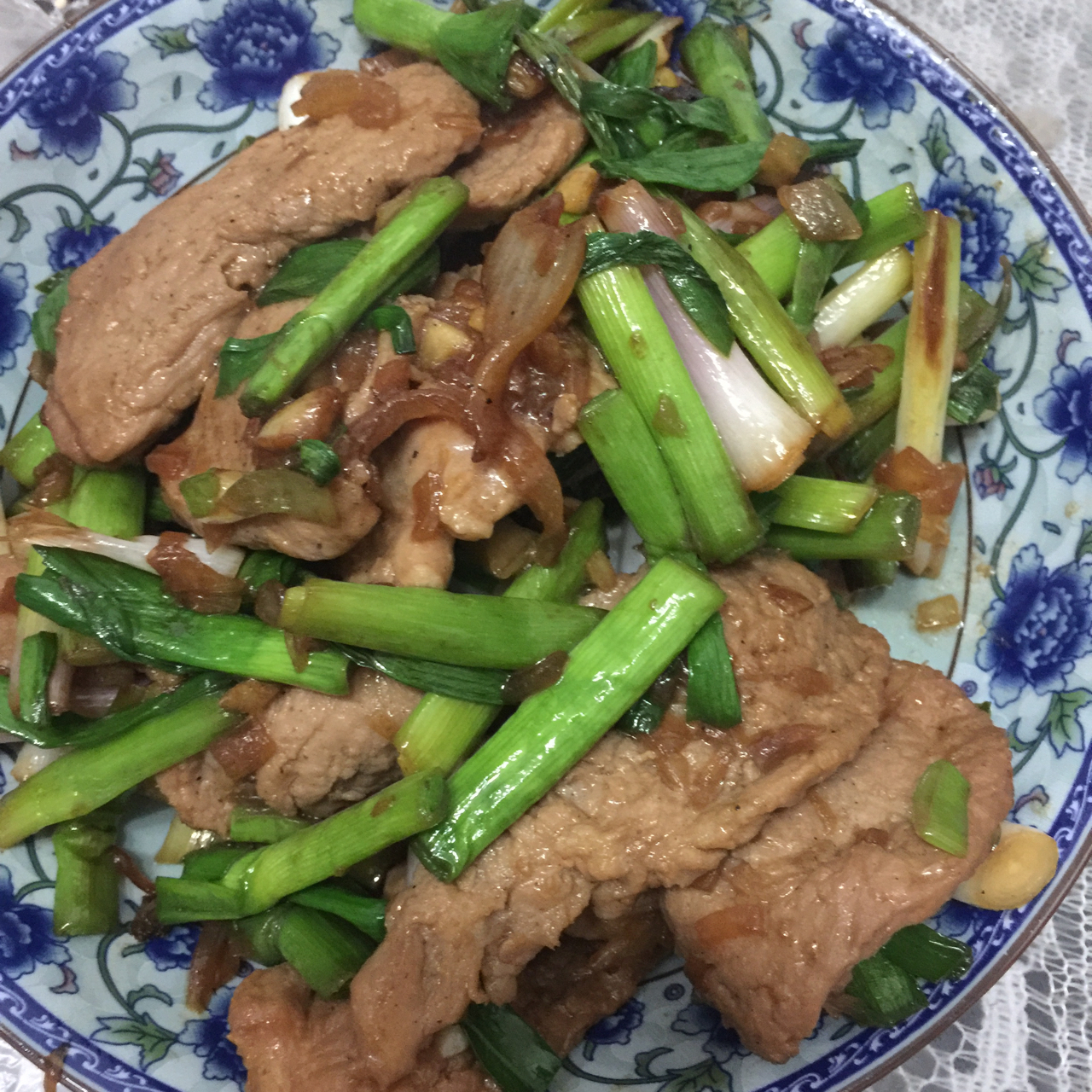 蒜苗炒肉