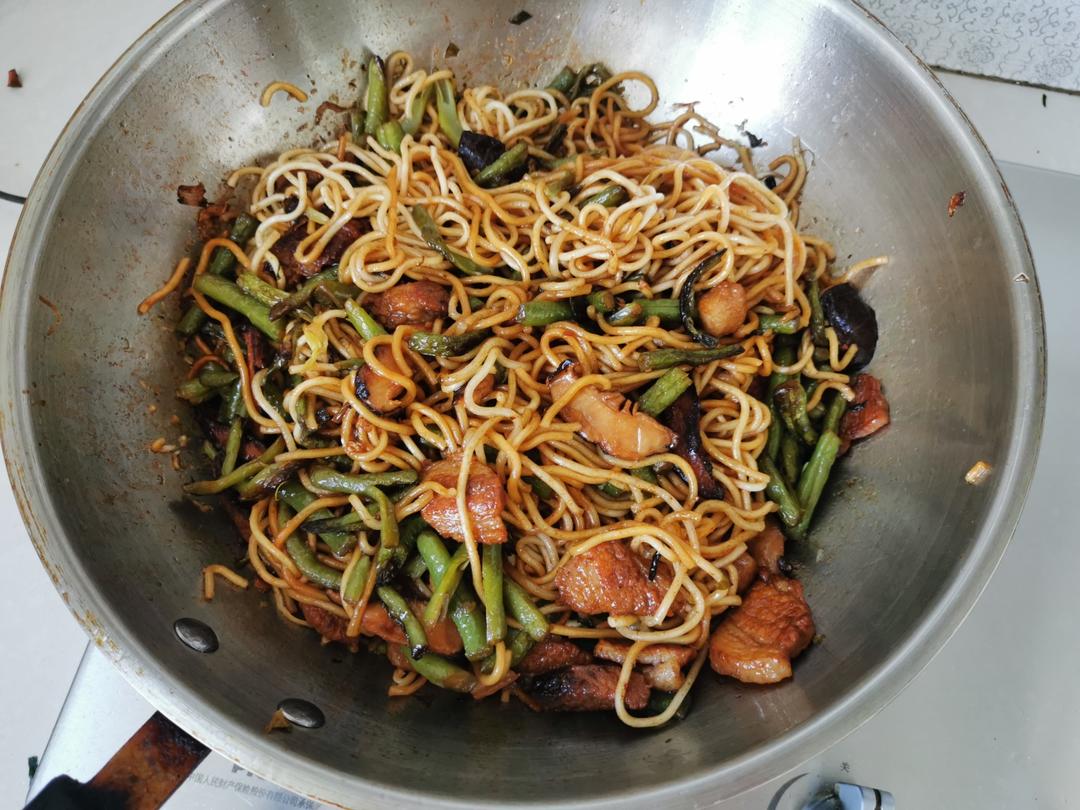 家常豆角焖面