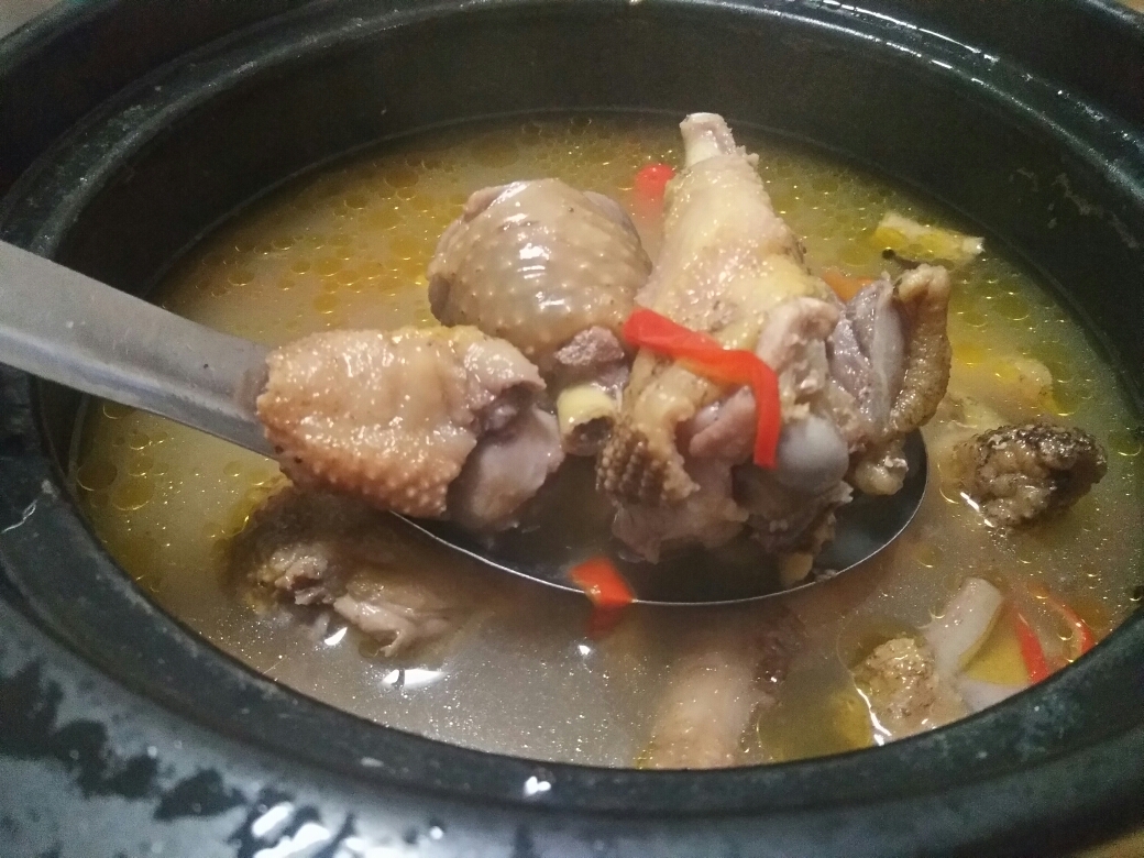 🐔砂锅炖山鸡🐔的做法