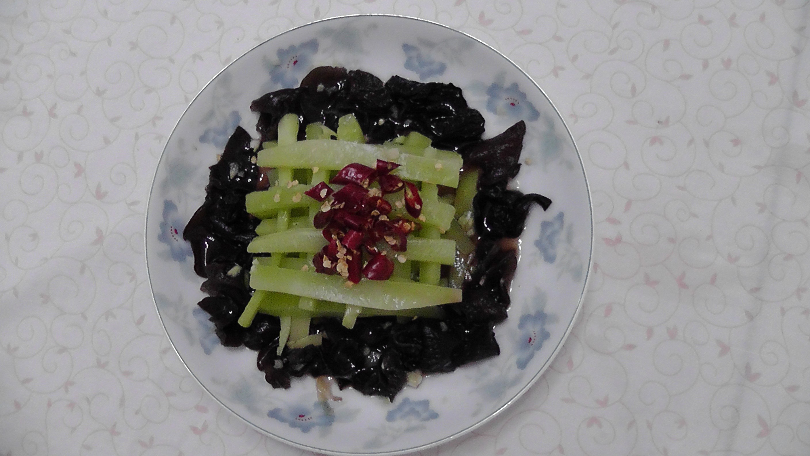 剁椒莴苣塔