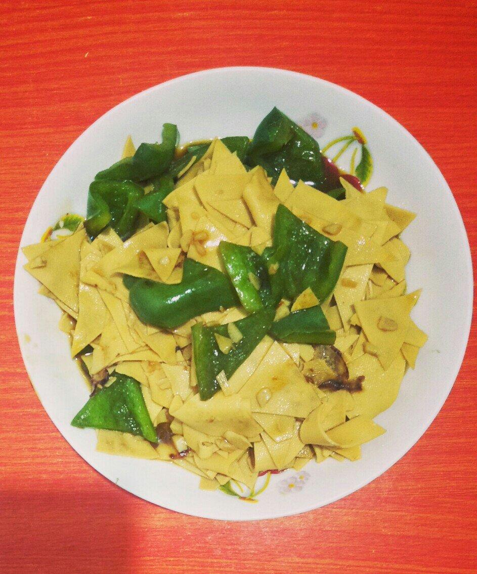 尖椒炒豆皮➕灵魂汤汁