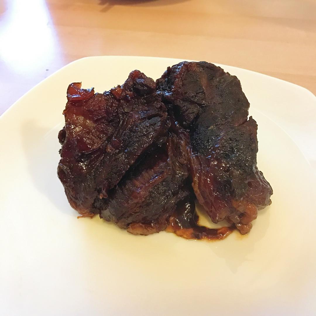 卤牛肉