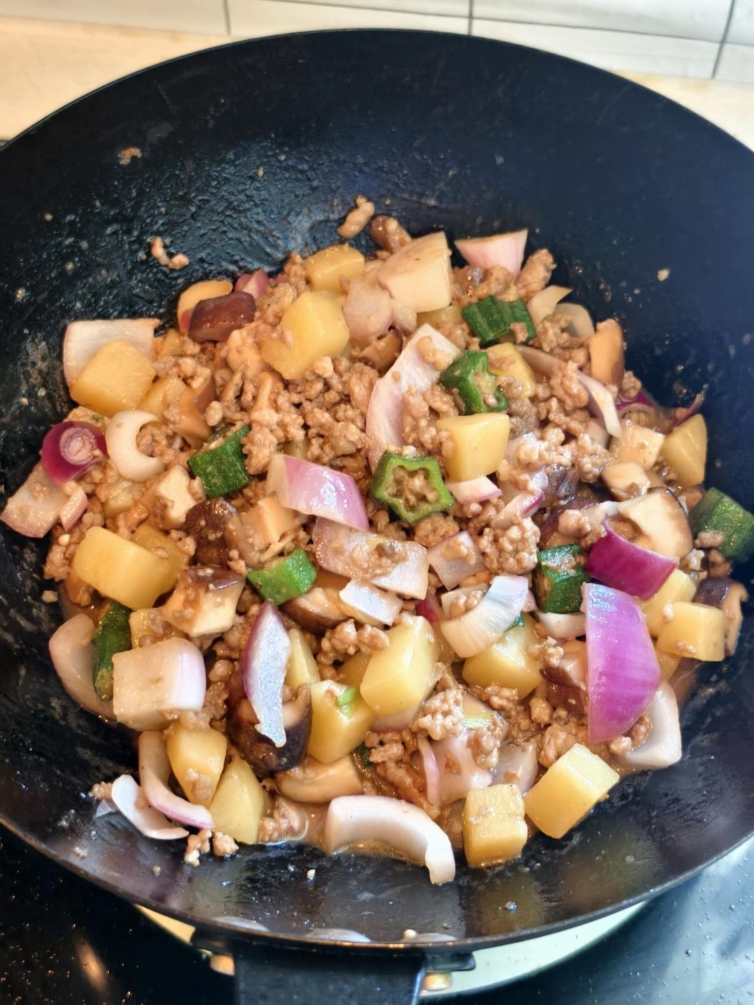 ㊙️香菇土豆肉沫拌饭❗️比外卖还好吃