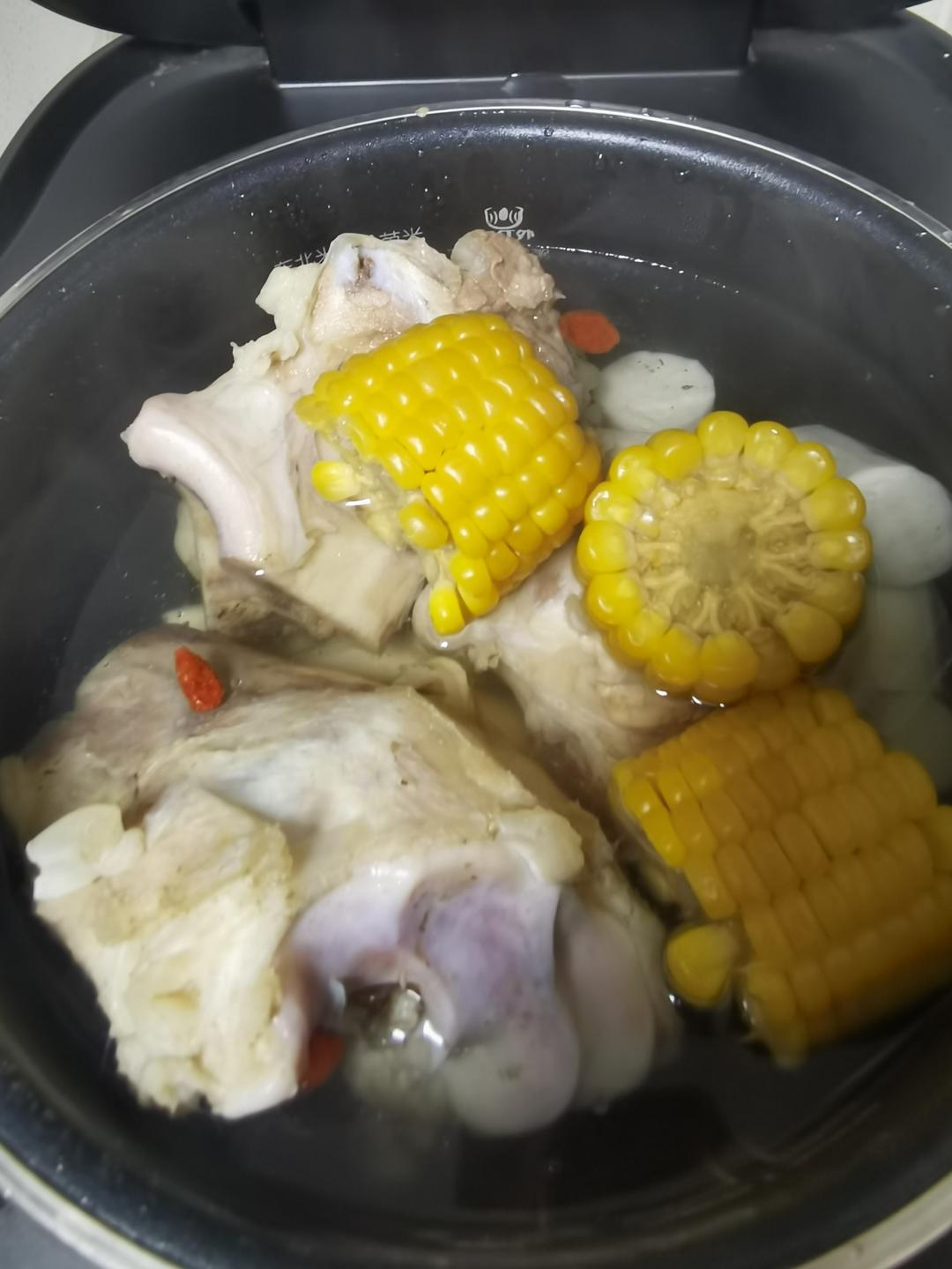 三块钱买了一根牛棒骨