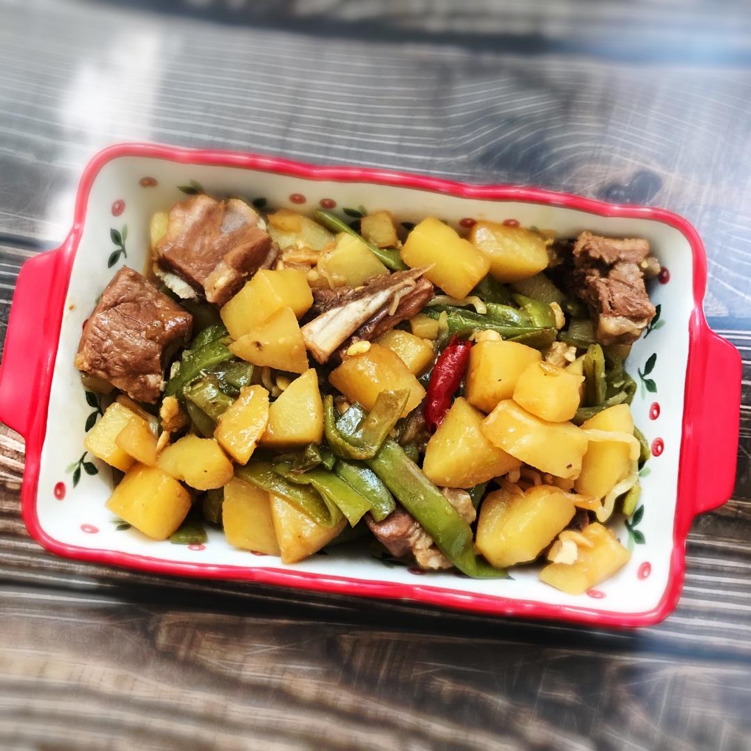 排骨炖土豆豆角