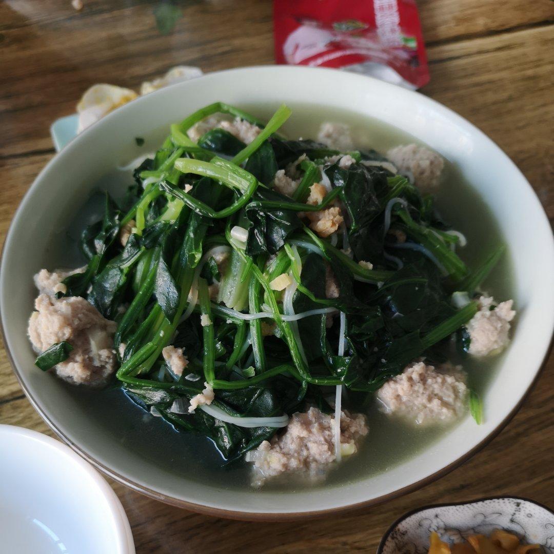私房生汆丸子汤