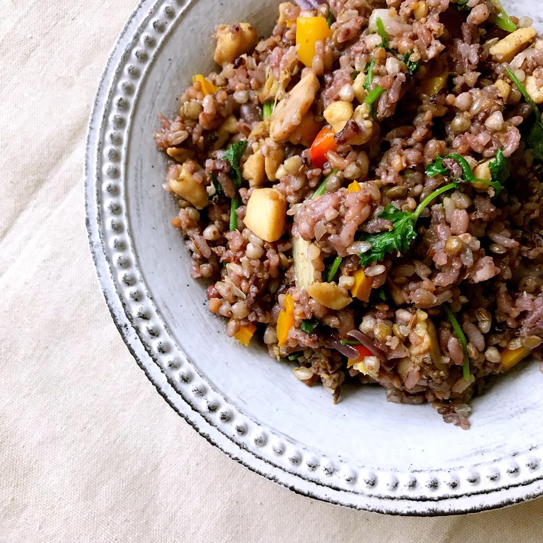 【健康三餐】香喷喷孜然鸡肉闷饭