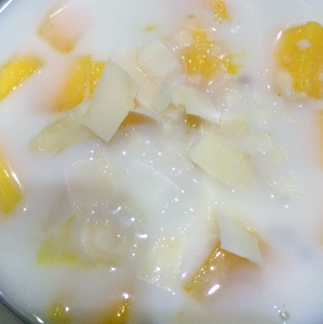 椰汁芒果西米露