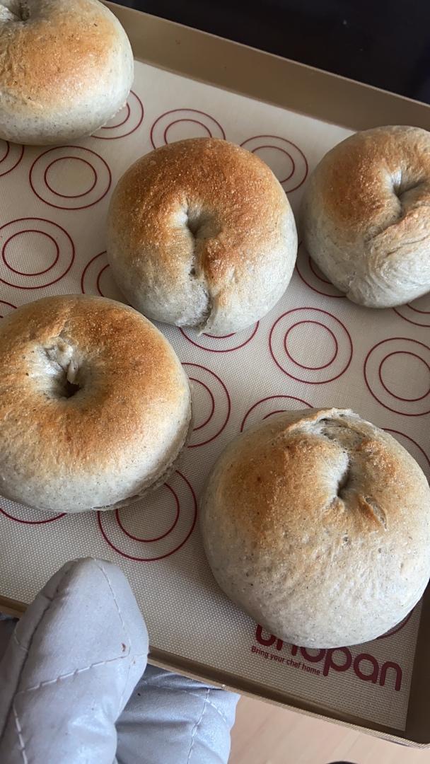 原味贝果🥯/黑芝麻贝果🥯