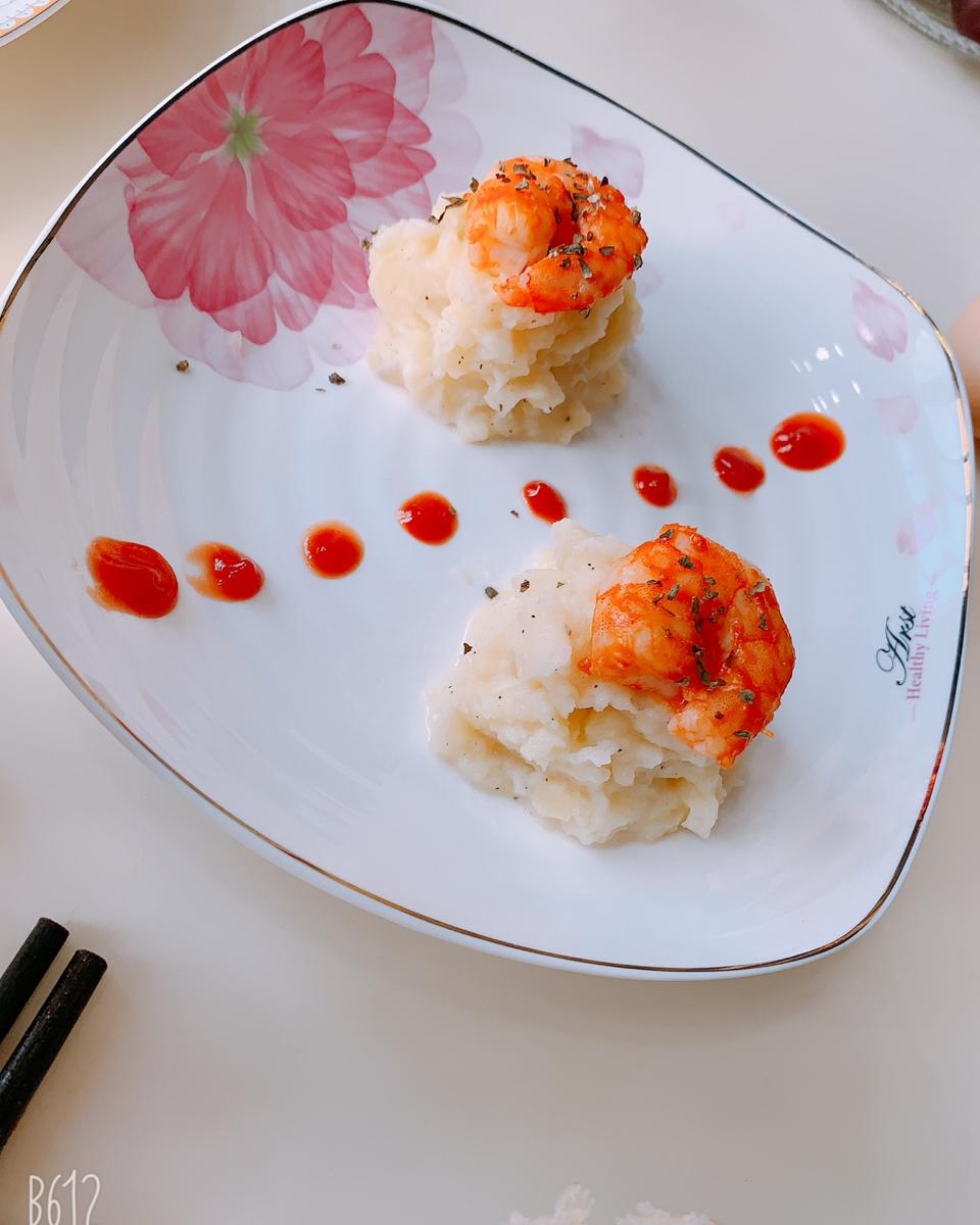 【周一元气早餐】鲜虾土豆色拉