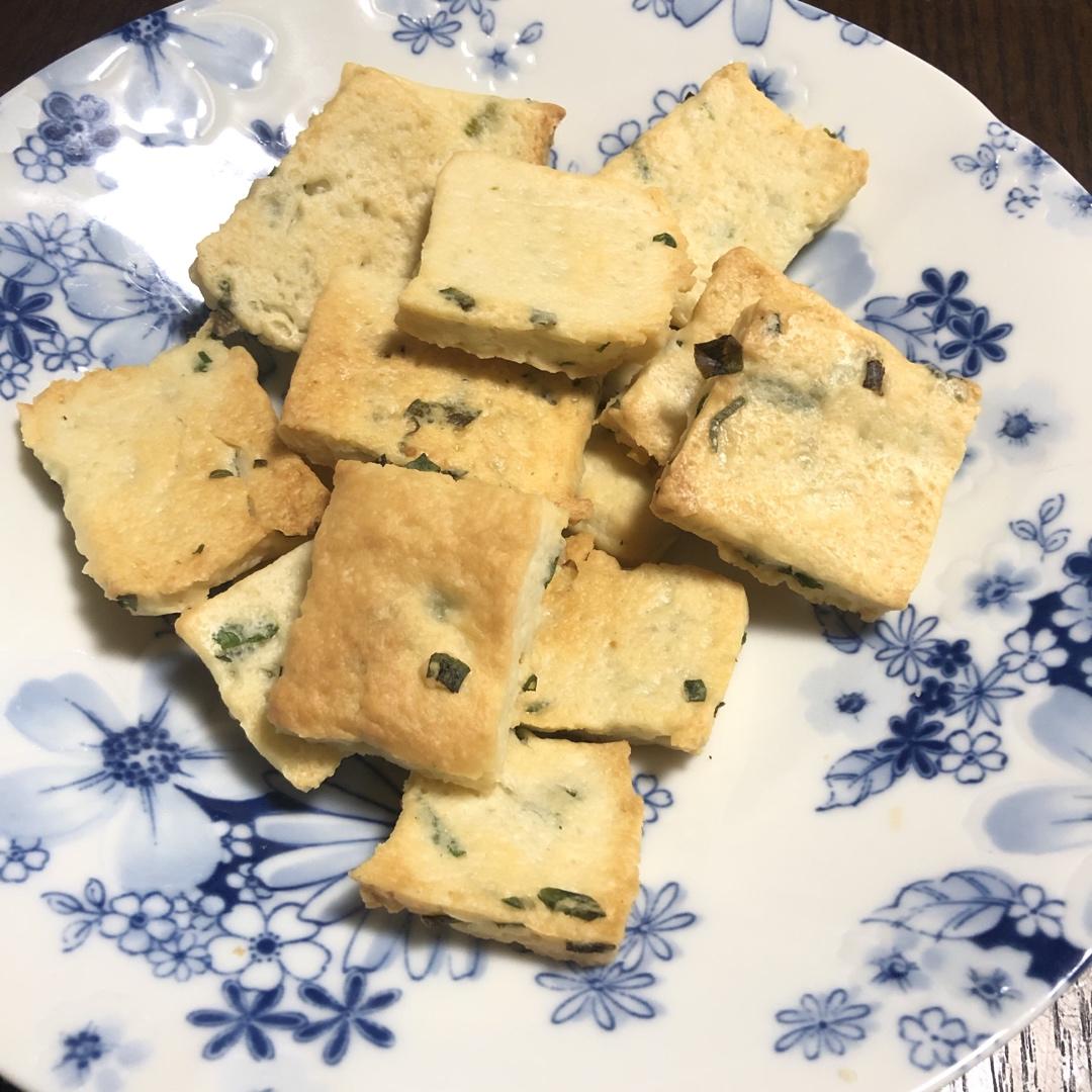 超级简单的葱香苏打饼