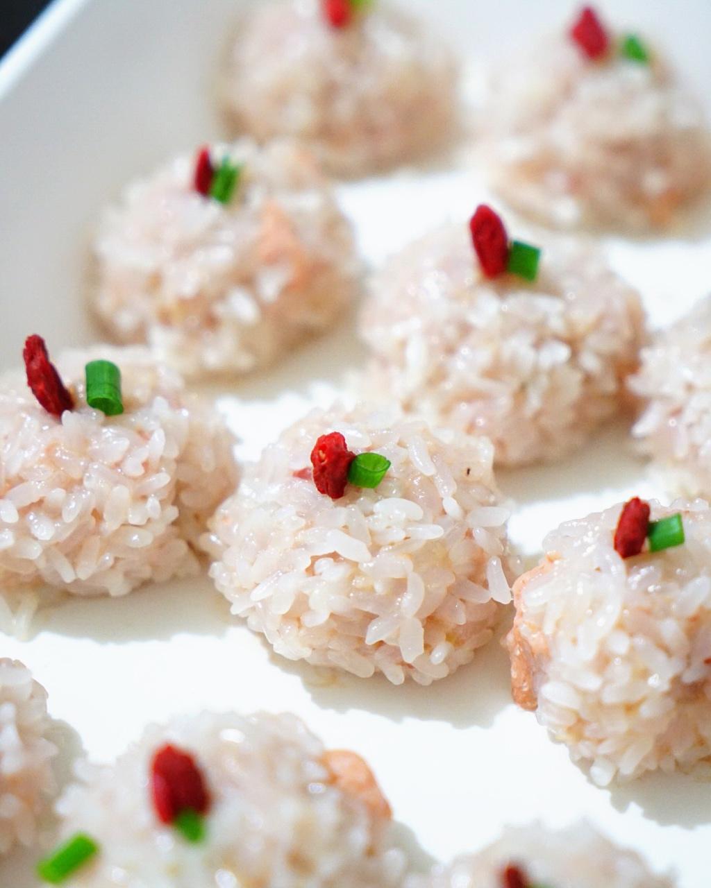 爱老虎鱼做的蒸珍珠丸子