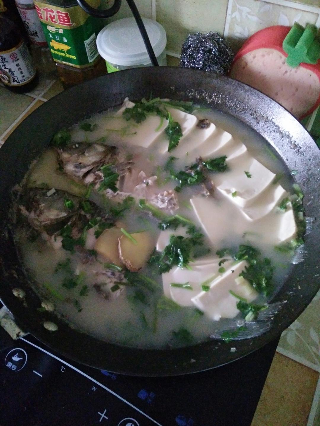 黑鱼豆腐汤