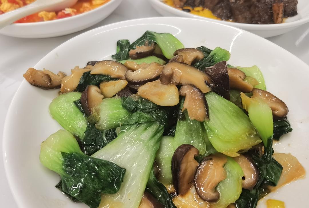 比肉还好吃的——蚝油香菇油菜