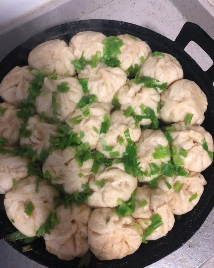 小时候的生煎包