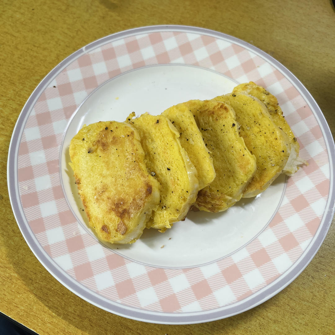 鸡蛋煎馒头片