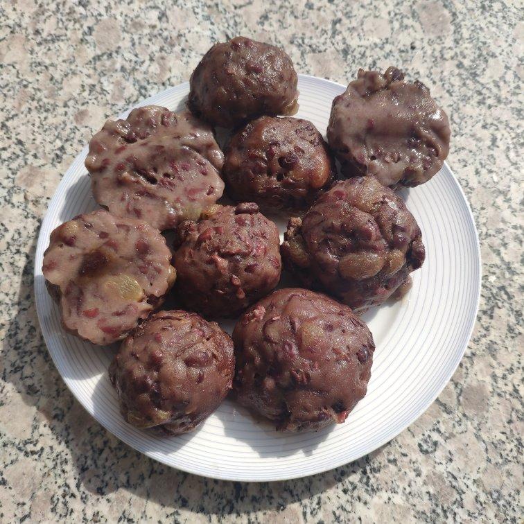 网红粘豆包：蜜豆红枣粘豆包