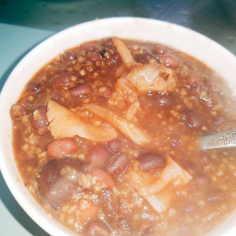 花胶红豆小米粥
