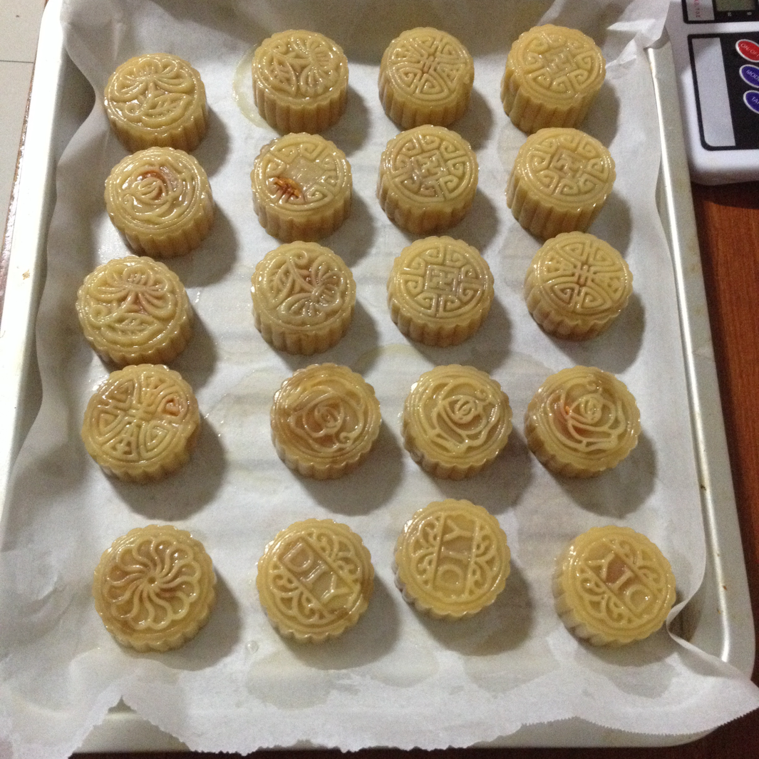 广式月饼——蛋黄莲蓉月饼