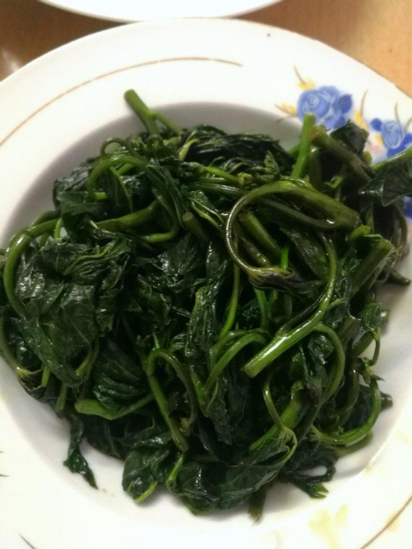 清炒红薯藤
