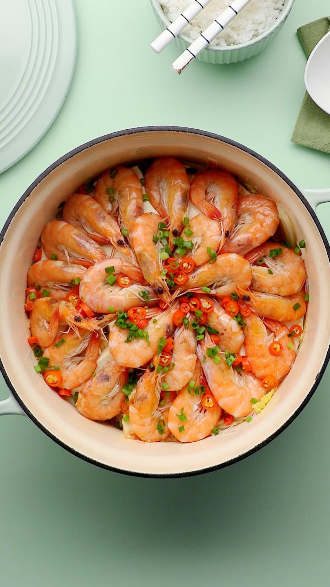 鲜虾白菜豆腐煲的做法