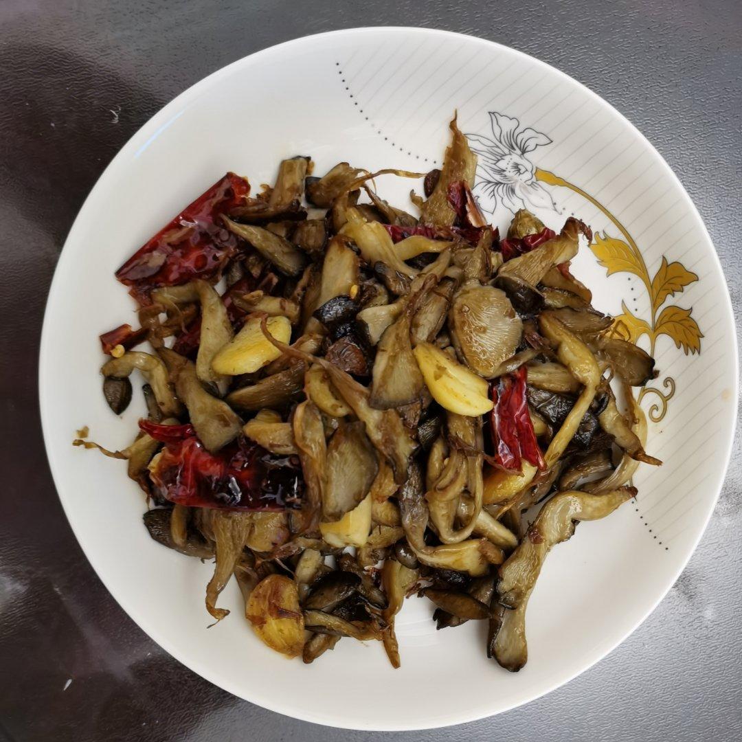 从容的大发做的香辣平菇