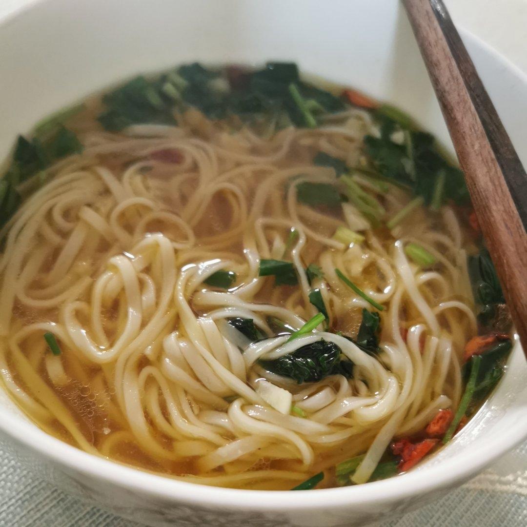 一碗热汤面