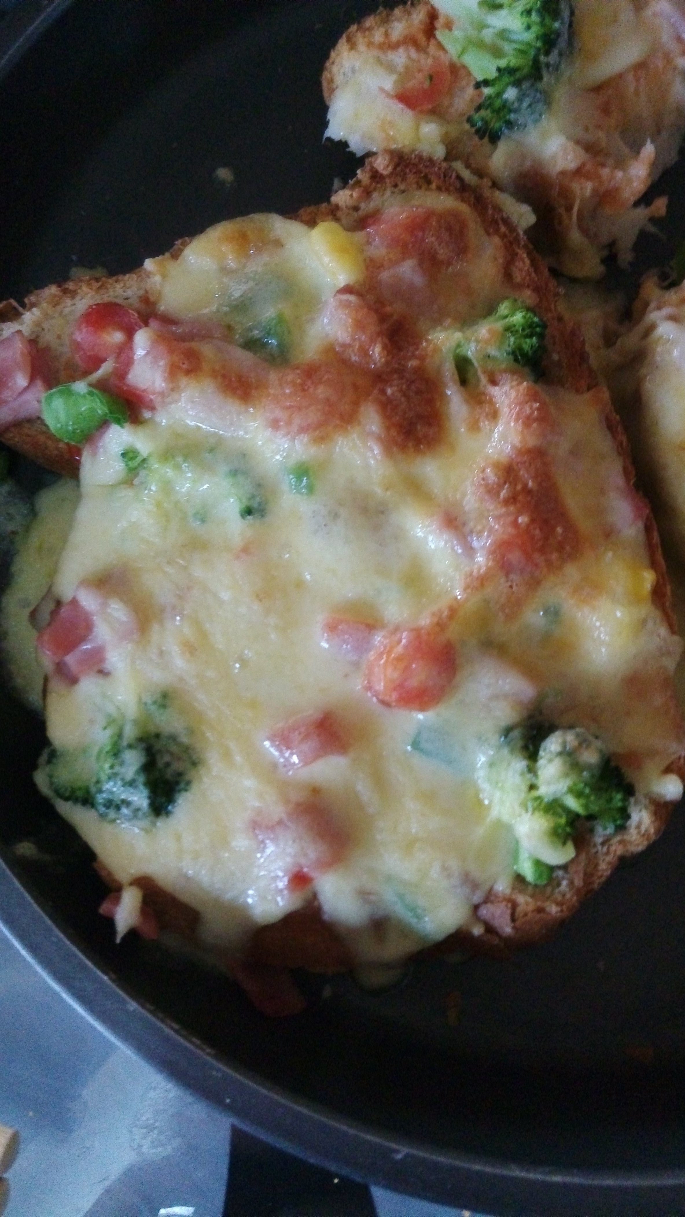 吐司培根小批萨