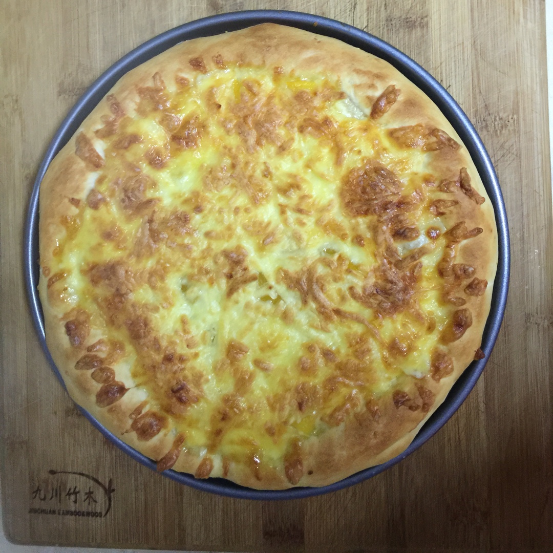 喵小椒做的披萨底 pizza dough