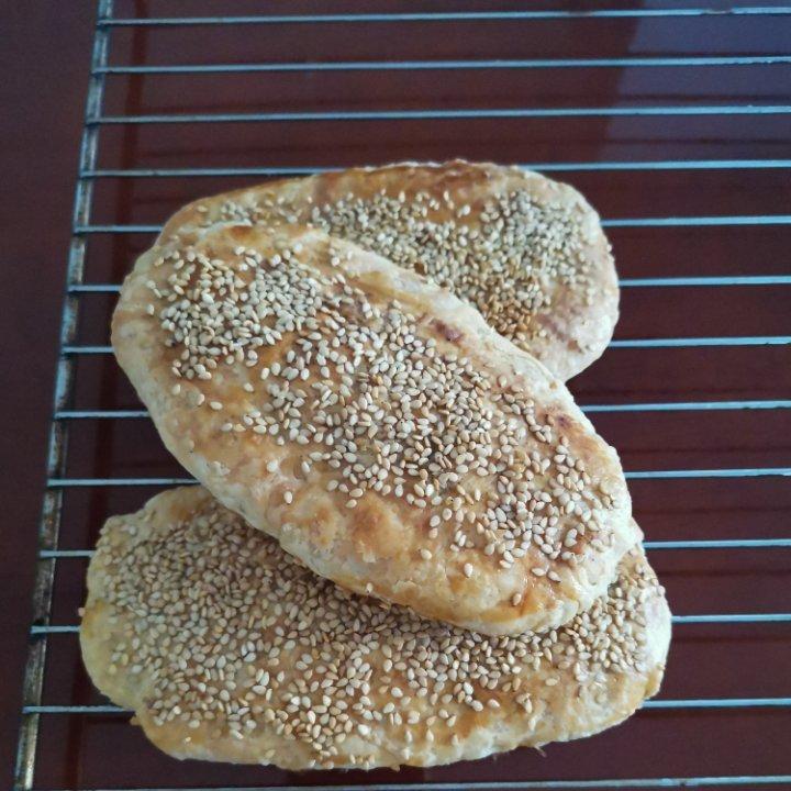 椒盐牛舌饼，咸香适口，酥脆掉渣，没有烤箱也能做