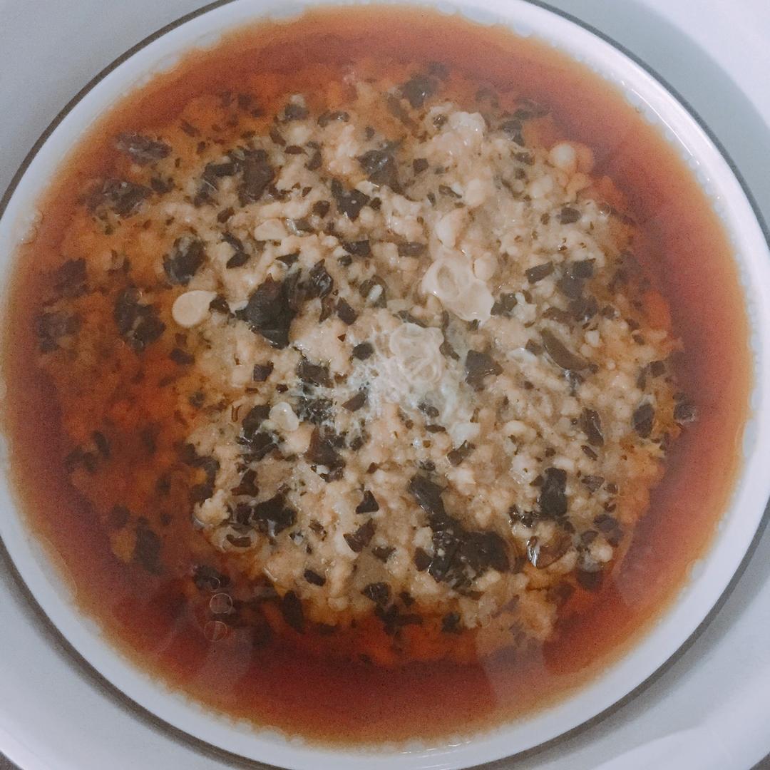 黑木耳肉饼