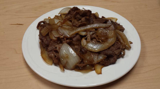 洋葱炒羊肉