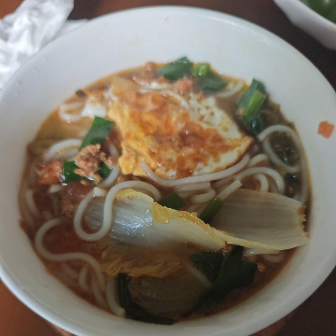 汤都喝光的云南小锅米线