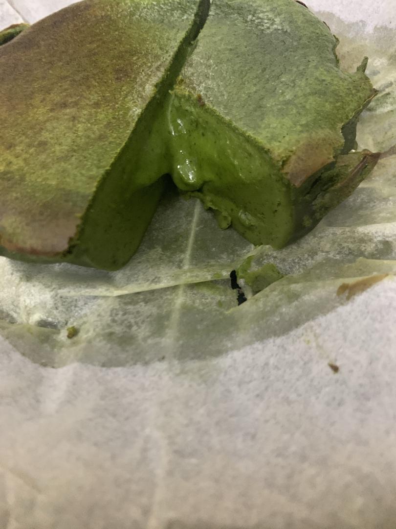 抹茶味巴斯克式芝士蛋糕