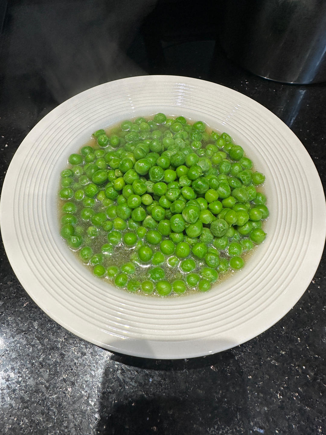 自带清甜超美味的素炒豌豆