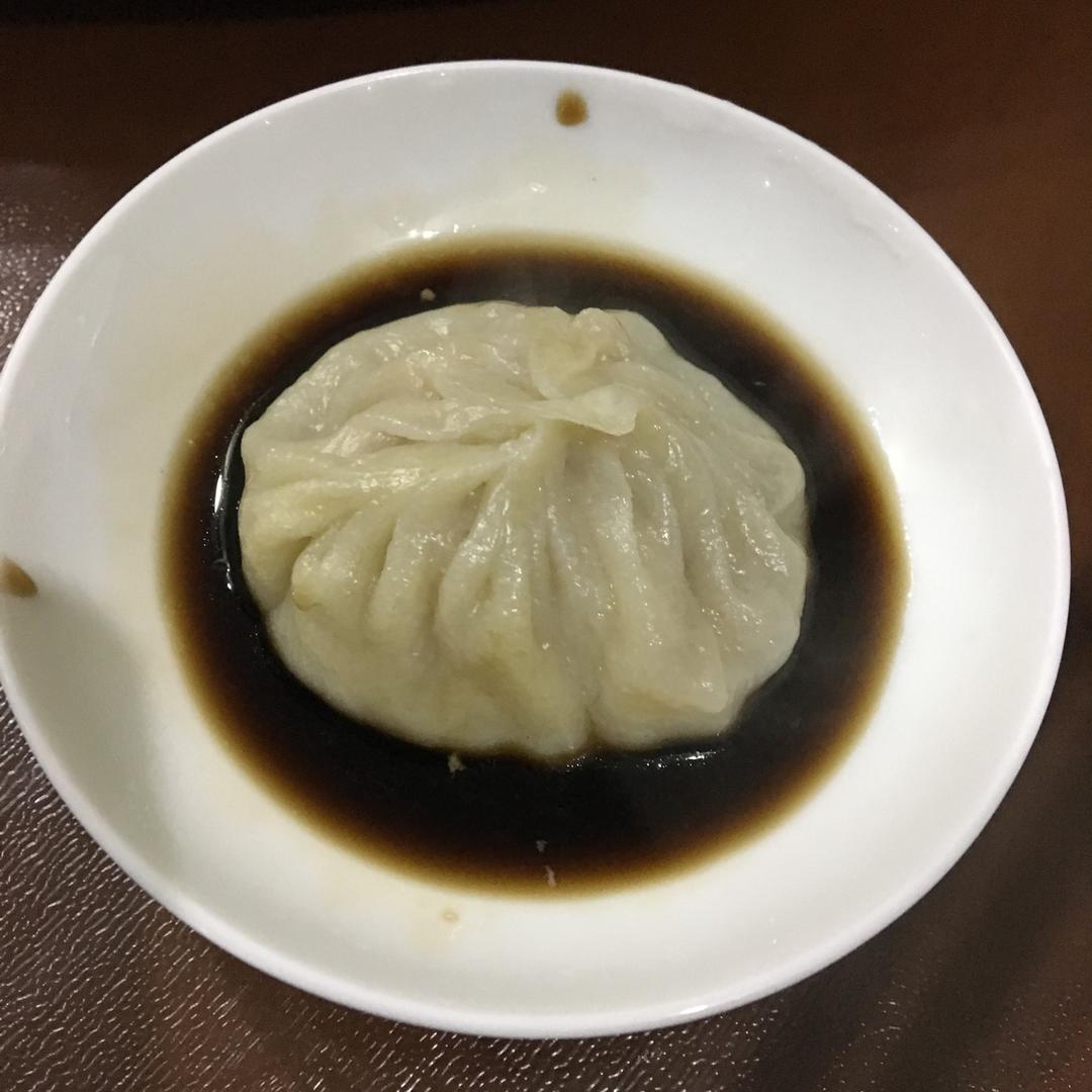 灌汤小笼包