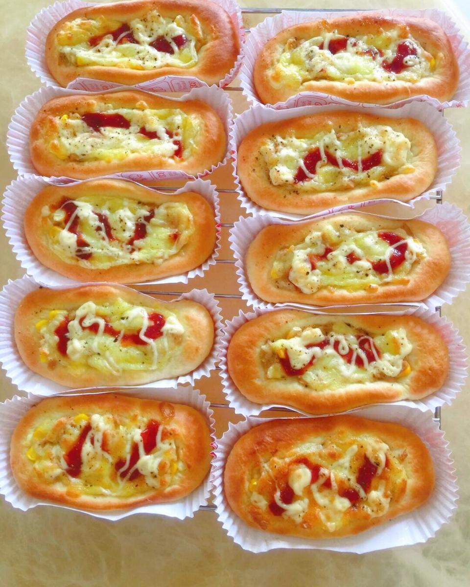 金枪鱼玉米面包