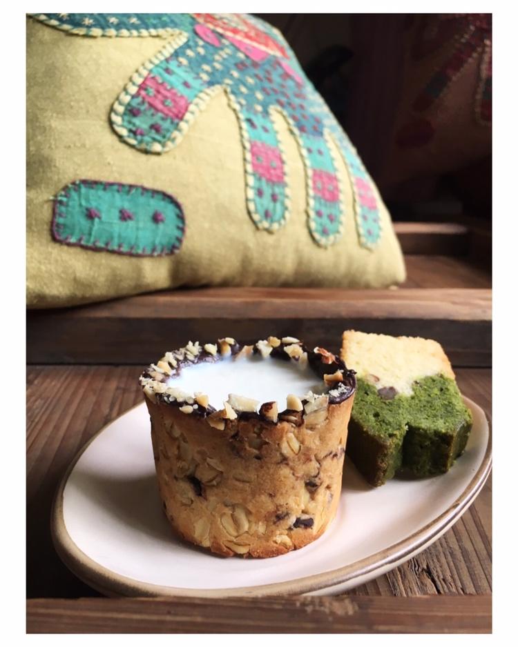 【视频食谱】巧克力燕麦曲奇杯