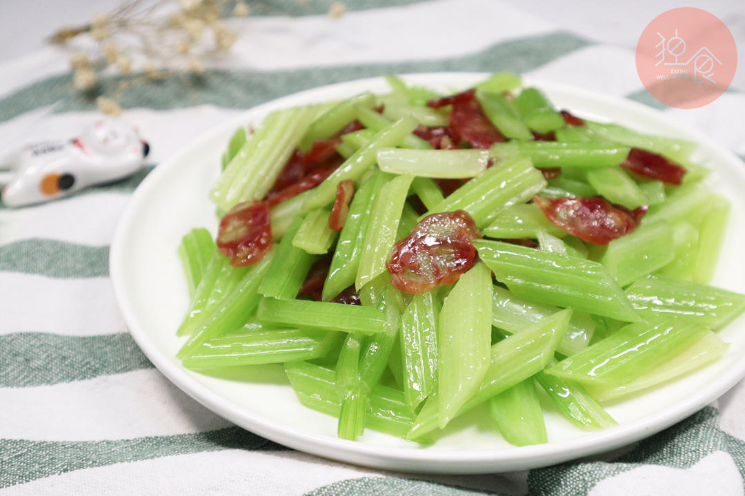 芹菜炒腊肠