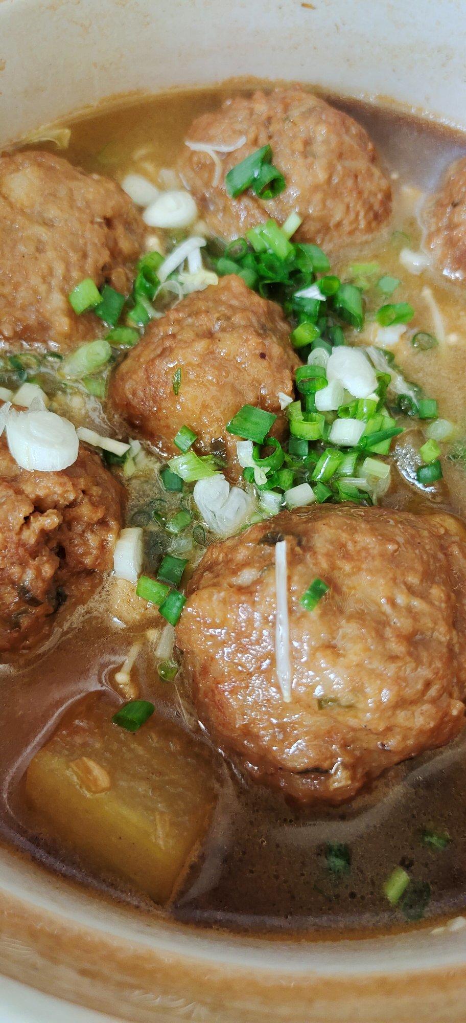 蓝豆花儿做的厨师长教你:"四喜丸子"的家常做法,味道非常赞