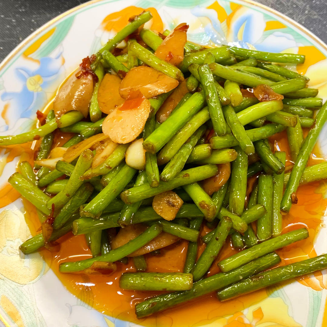 炒蒜苔（家庭版）